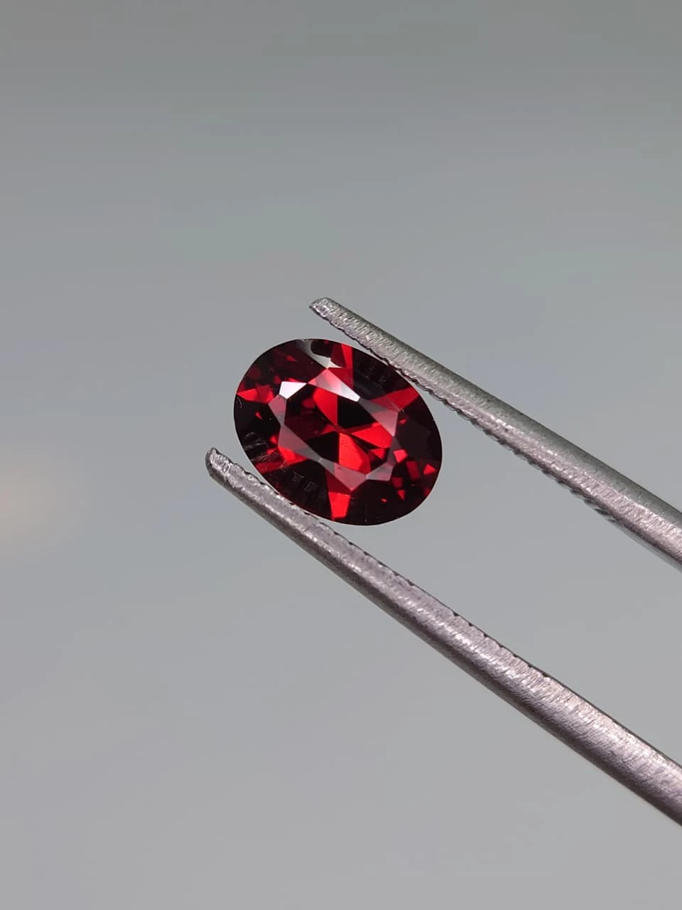 1.5ct Natural Red Malaya Garnet from Tanzania — view 3